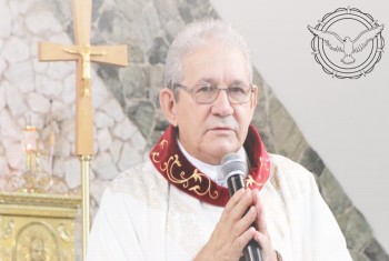 Padre Elias completa três anos de ordenação sacerdotal